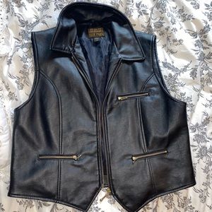 🖤Vintage 90’s Vegan Leather Vest🖤